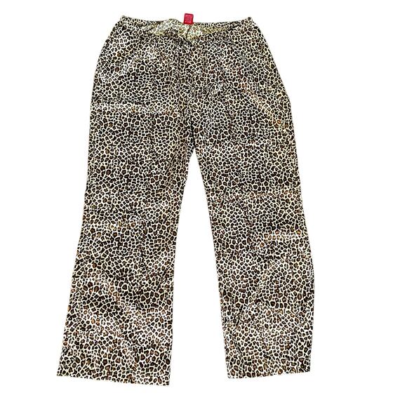 Austin Clothing Co Satin Pajama Set Leopard Print Long Sleeves & Pants Sz LARGE - Picture 5 of 10